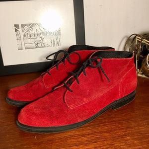 Eddie Bauer Red Suede Desert Boots 9